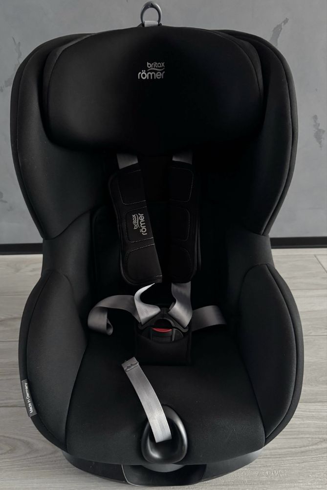 Britax Romer Trifix2 i-Size