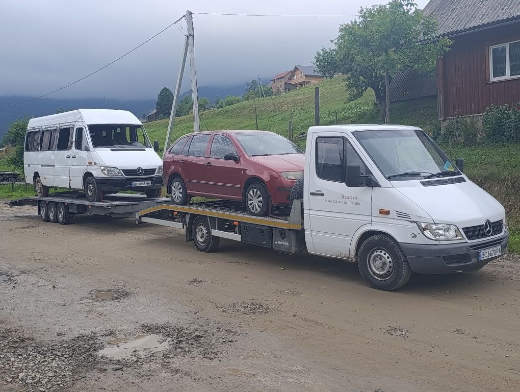 Послуги Евакуатора.  Вантажні перевезення
