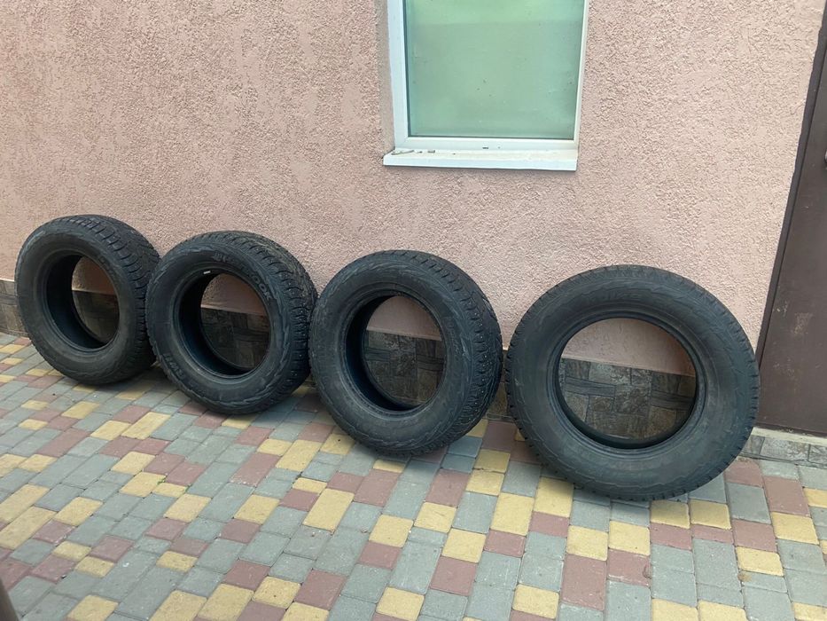 Зимові шини 245/70 R17 Hankook Winter