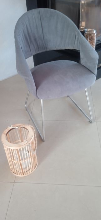 Nowe krzesła  2 szt biuro salon