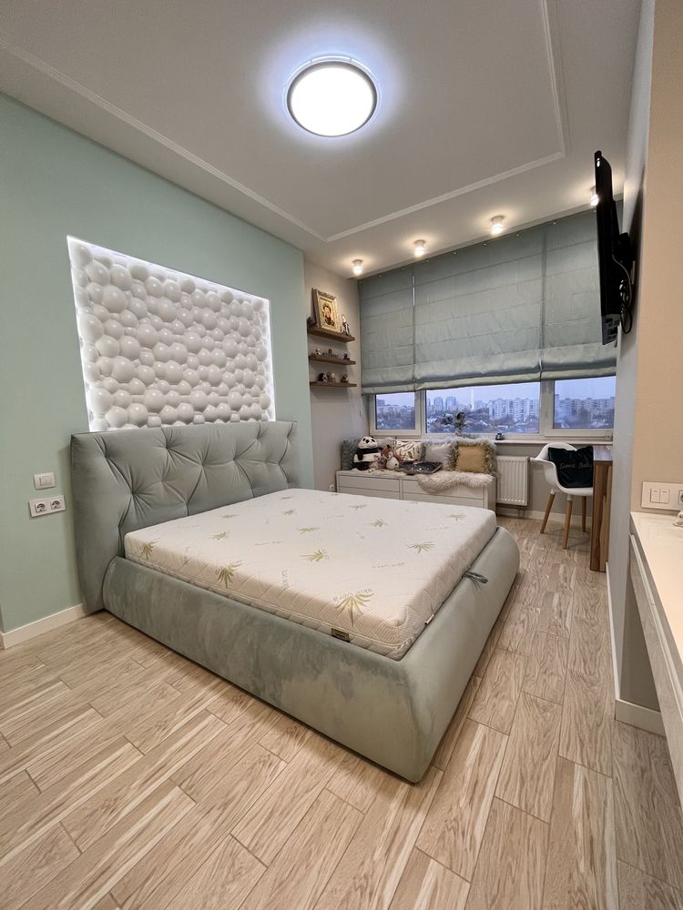 Продам 4к квартира, 3 спальни, Адмирал, Клочковская