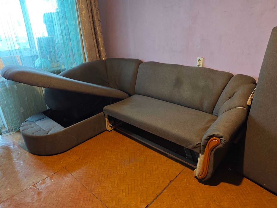 Диван безкоштовно