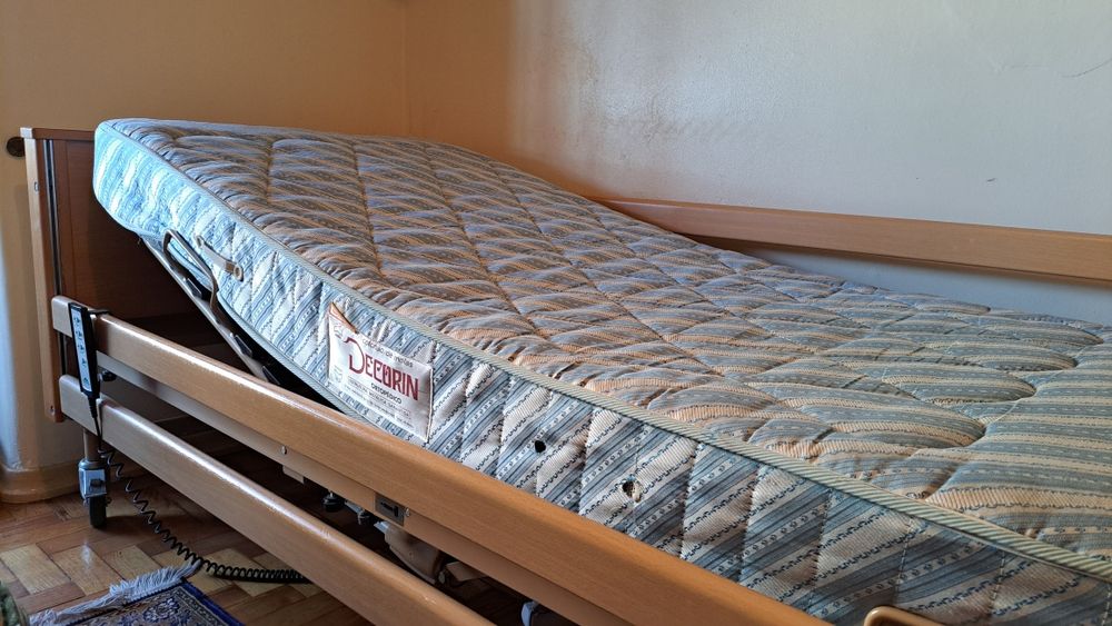 Cama articulada elétrica