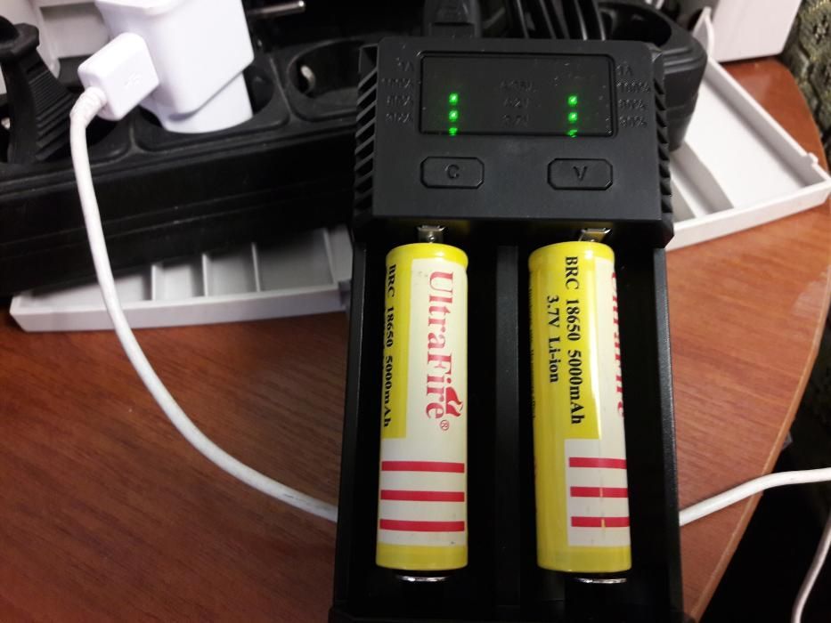 ОРИГИНАЛ Nitecore i2 зарядное устройство на 2 аккума NEW 18650 2*500мА