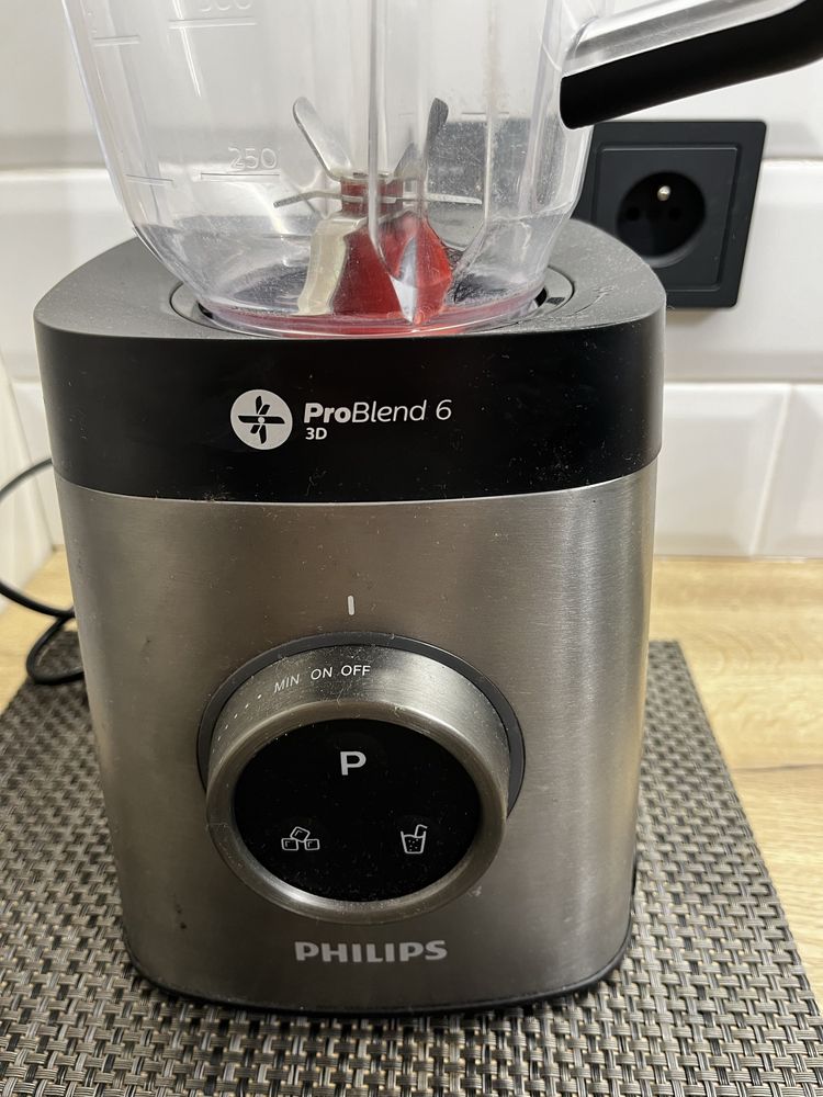 Blender kielichowy Philips Problend 6 3D