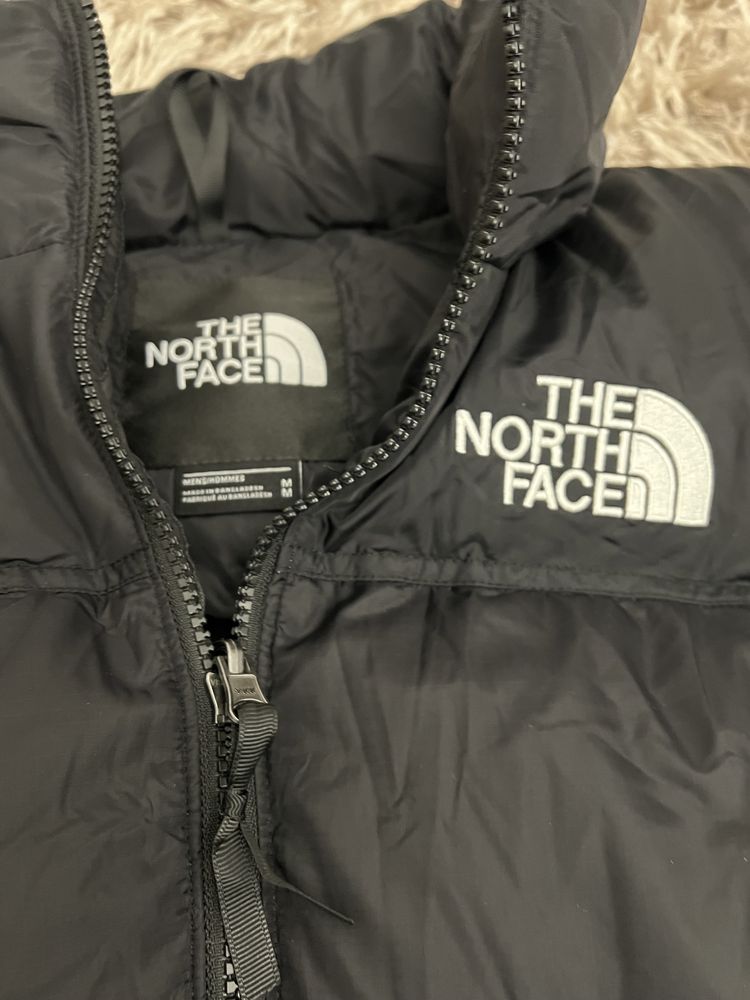 Kurtka the north face nuptse 700