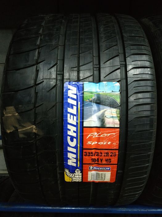 Літні шини 335/30 ZR20 (104Y) MICHELIN