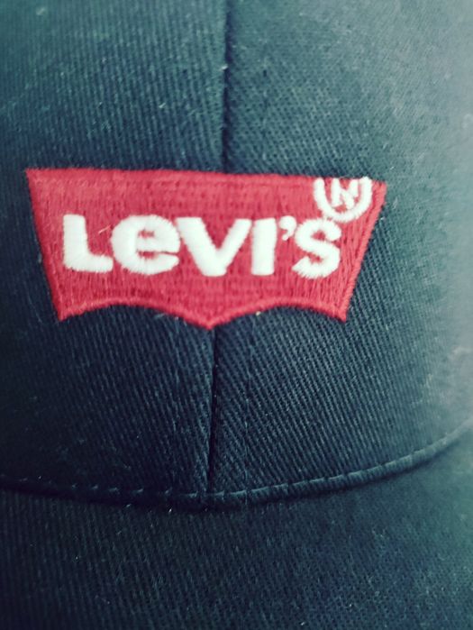 Чоловіча кепка Levi's