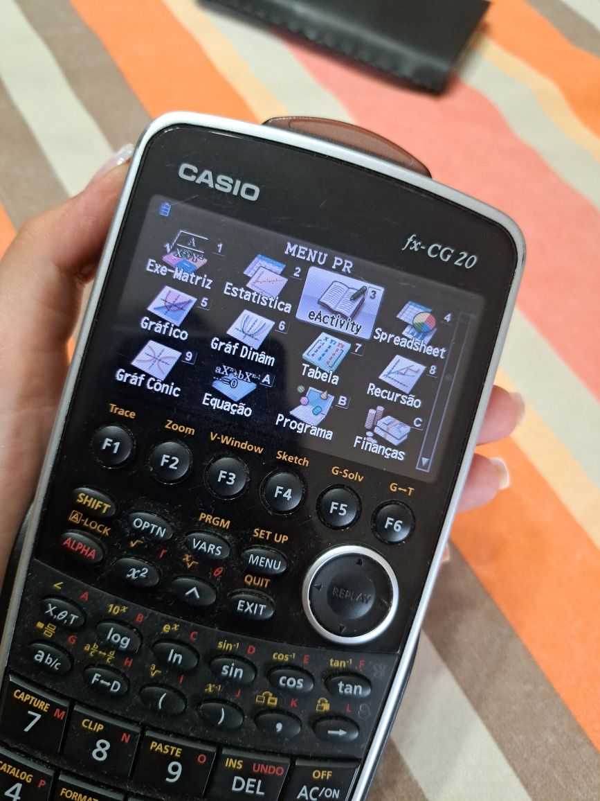 Calculadora gráfica Casio fx-CG 20