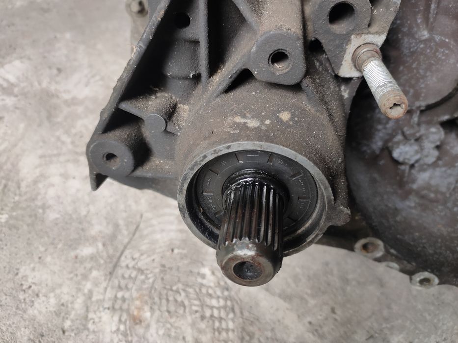 КПП Dacia Logan дачія логан сандеро