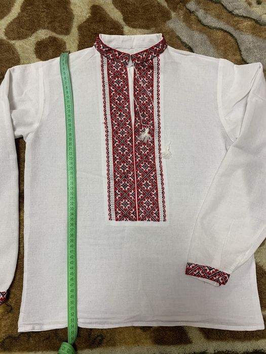 Вишиванки на хлопчика , 10-12 років