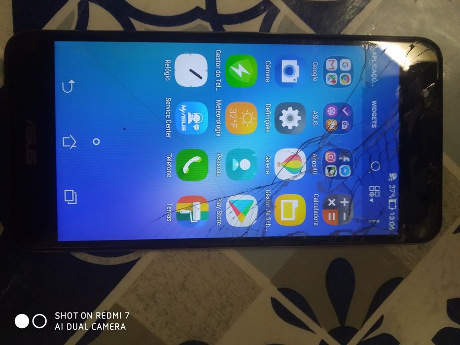 Telemóvel Marca ASUS _X008D