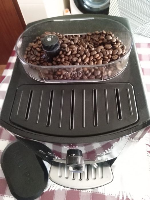 Máquina de café Krups Quattro Force