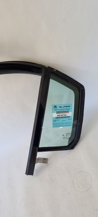 Szyba drzwi uszczelka lewy tyl chrysler 200 sebring 10-14 nowa orygina