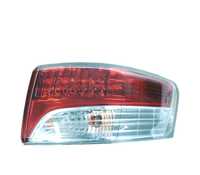 FAROLINS PARA TOYOTA AVENSIS SEDAN 4P 08-