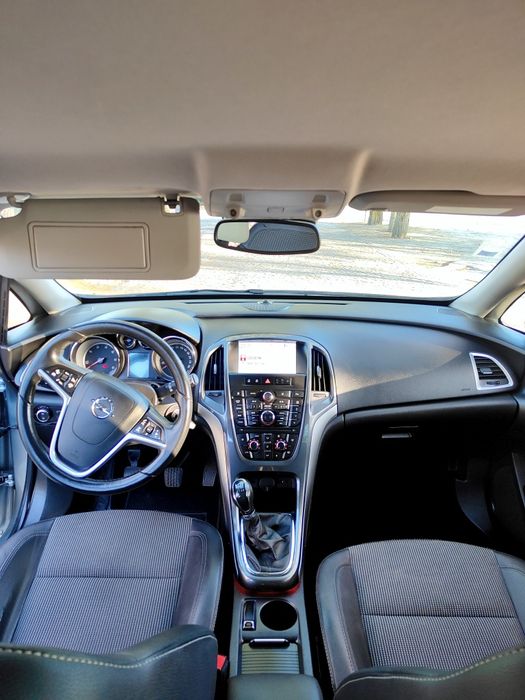 Opel Astra 2.0CDTi versão Executive S/S