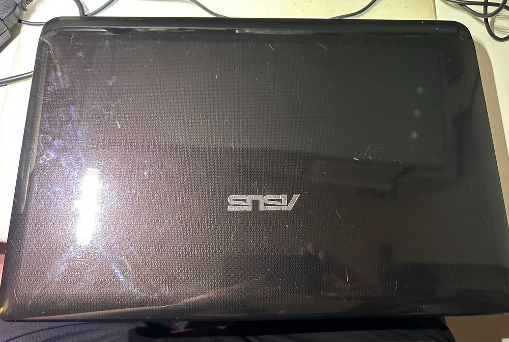 Portatil Asus K72J p/Peças Avariado