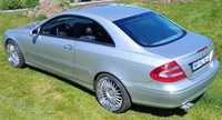 Mercedes-Benz CLK320