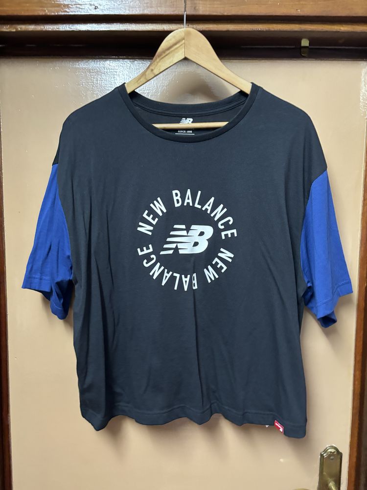 T-Shirt New Balance Mulher tamanho L