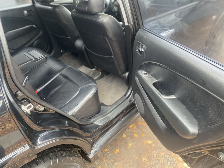 митсубиси Аутлендер 2.4 газ бензин автомат