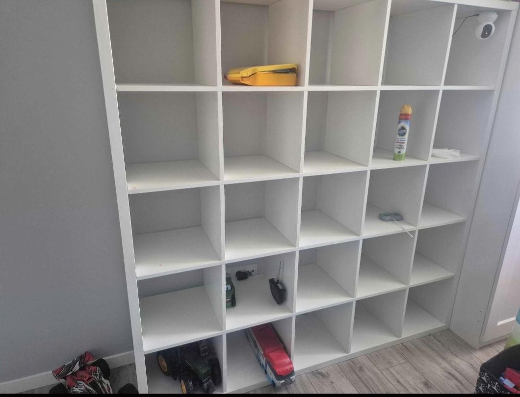 Kallax Ikea duży regał