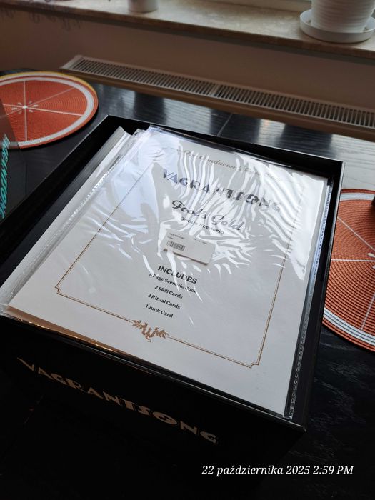 Vagrantsong - częściowo spolszczona (podstawka i dodatki)