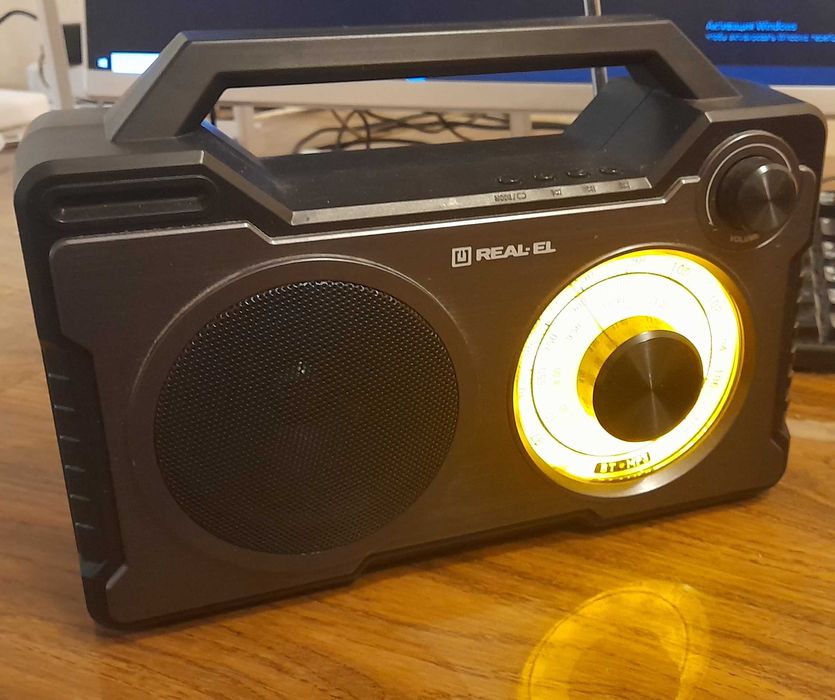 колонка BT, радиоприемник Real-El X-703 новый