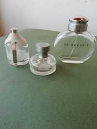 Frascos de perfume vazios "Burberry".
