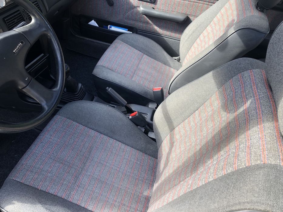 Toyota Corolla XL E90