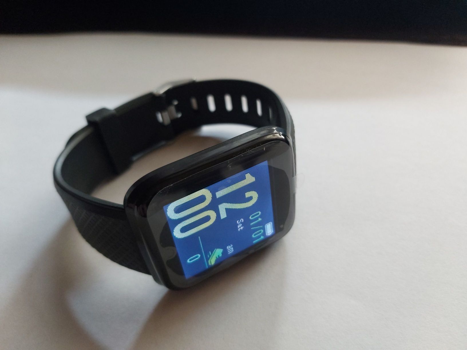 Smartwatch bransoletka sportowa smart bluetooth, android