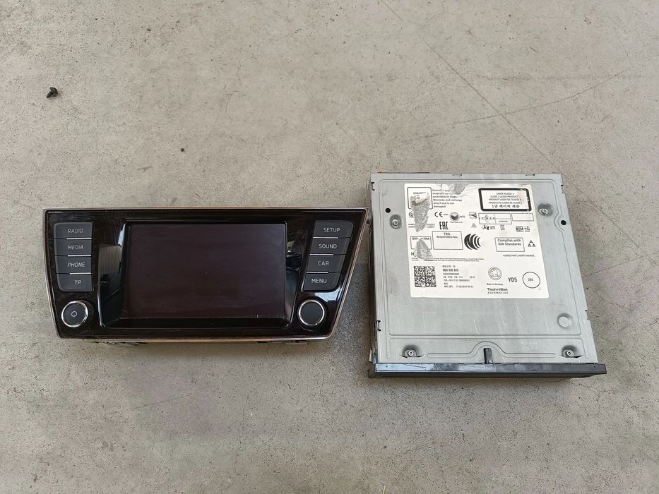 Radio Skoda Fabia 3 III Wyświetlacz Jednostka Czytnik 5Q0035820 6V0919604