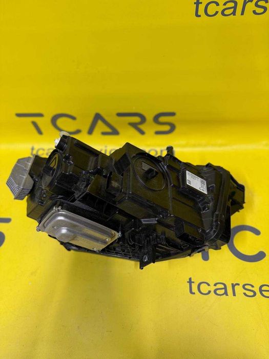 Запчастини на Mercedes Benz 2022 GLA 35 AMG Ліва фара A2479068906