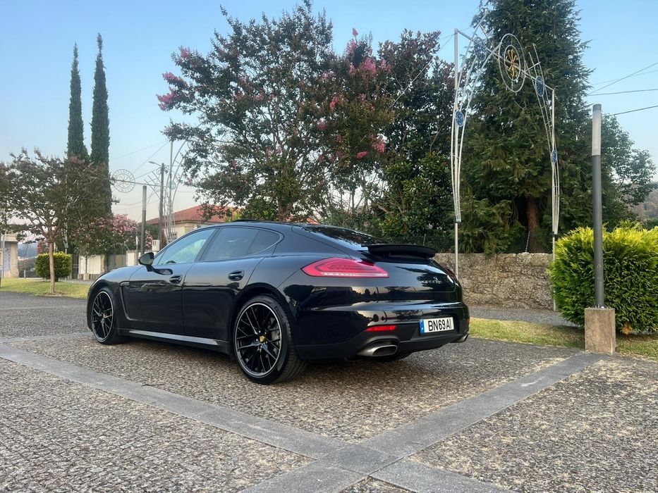 Porche Panamera 3.0 Diesel Full Extras