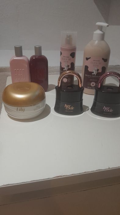 Tenho todo o tipo de perfume ao produtos da boticar preço mais baixo