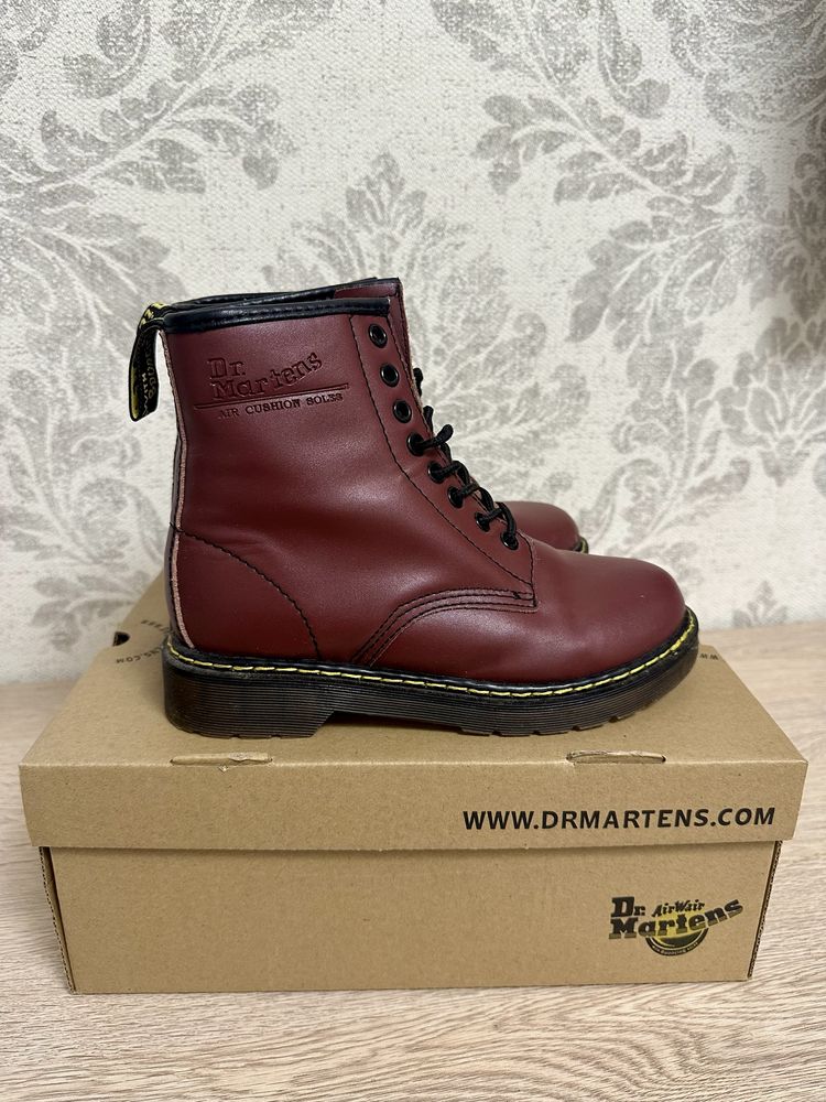 Чоботи Dr. Martens