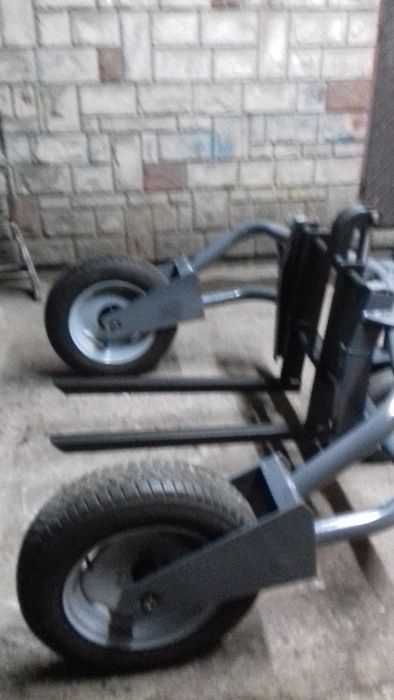 Widlak wózek transportowy CAMAC do kostki brukowej i palet 1500 kg