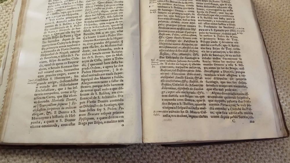 Livro com 278 anos (1742) - Origem e Fundação do Porto