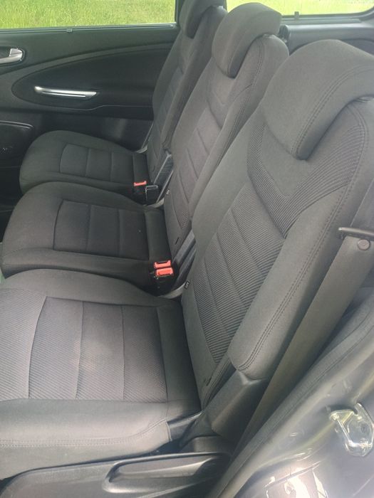Ford Galaxy Titanium Convers