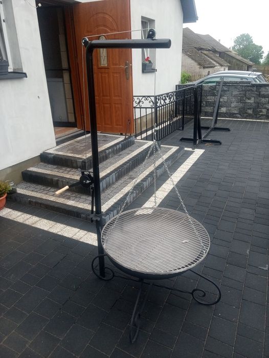 Grill ogrodowy stalowy mocny