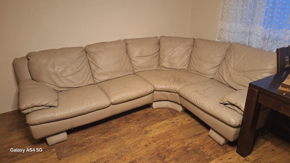 sprzedam kanape narożną