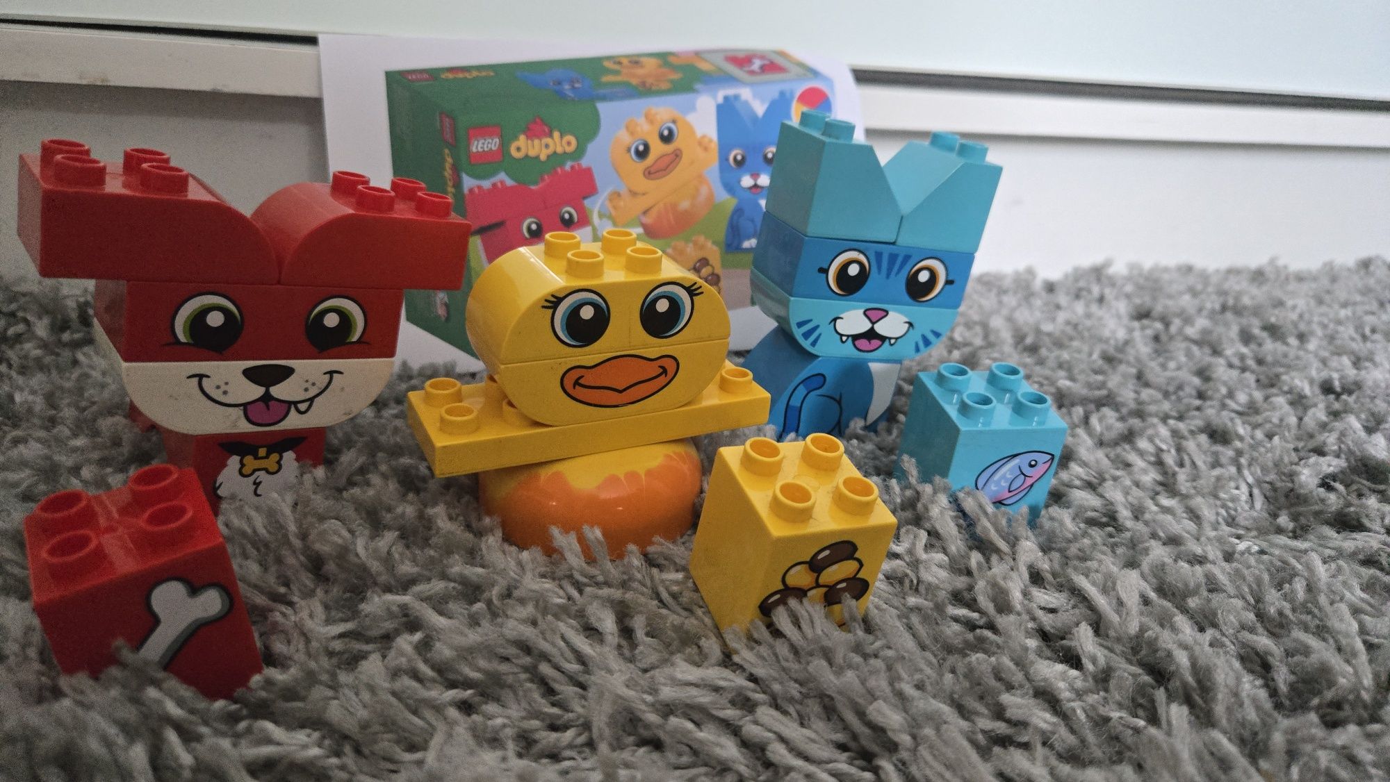 Lego Duplo kpl 3 zestawy 15 figurek
