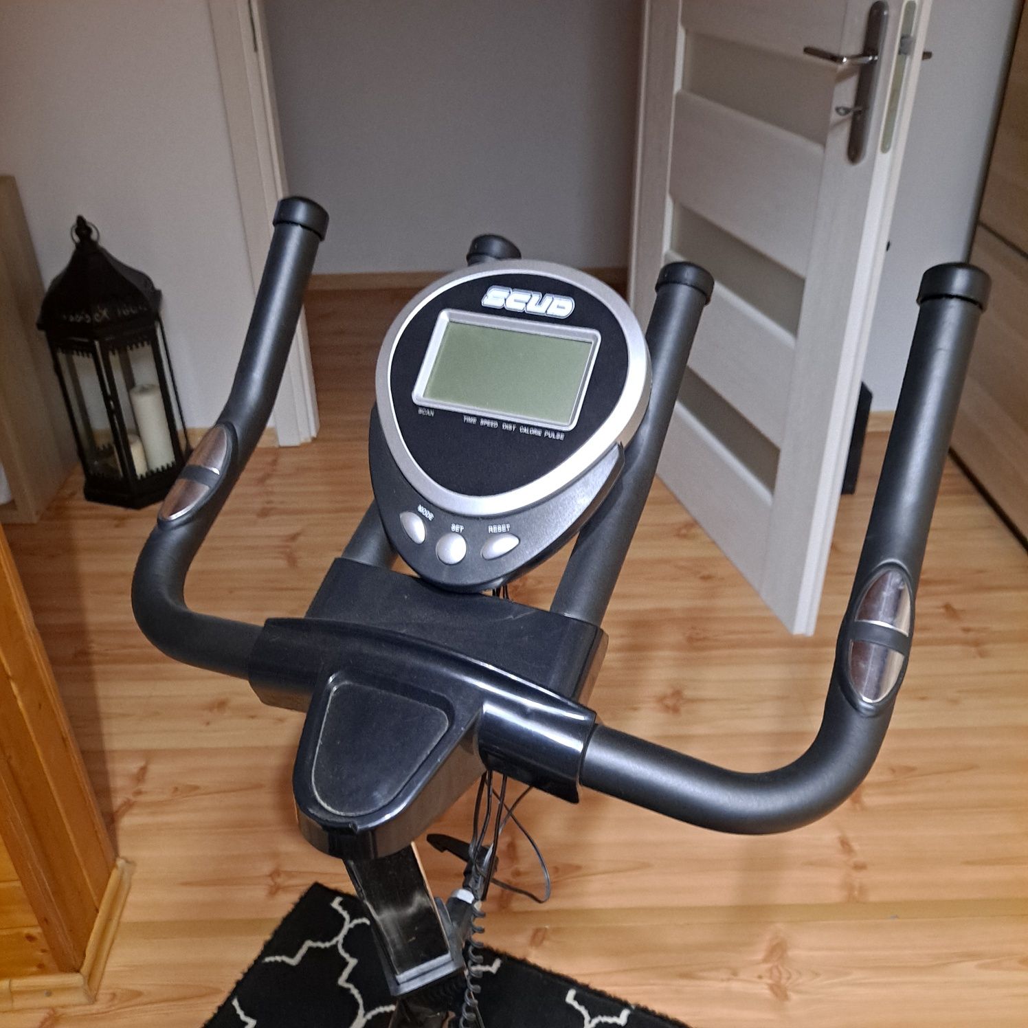 Rower spiningowy Scud GT507