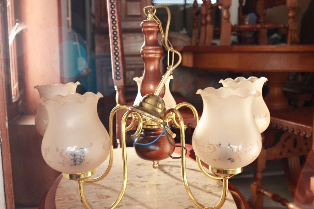 Candeeiros vintage de sala ou quarto para o teto como novos