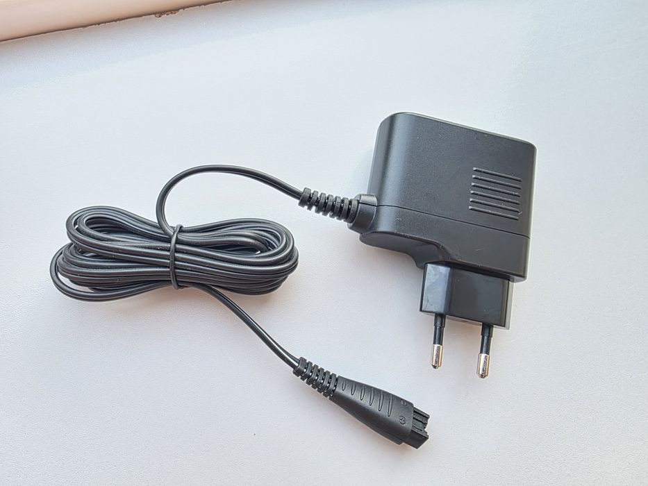 Зарядний пристрій для електробритв Panasonic WESLV95K7661 (RE7-59) для