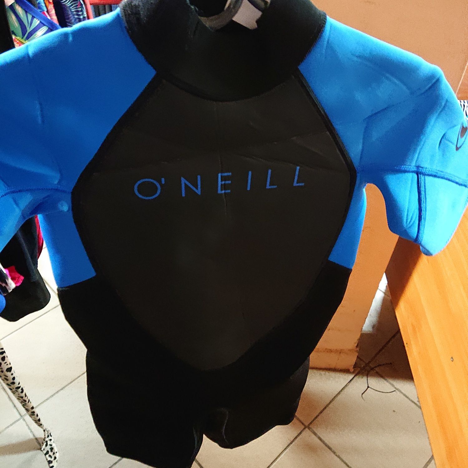 Pianka o'neill do wody stroj