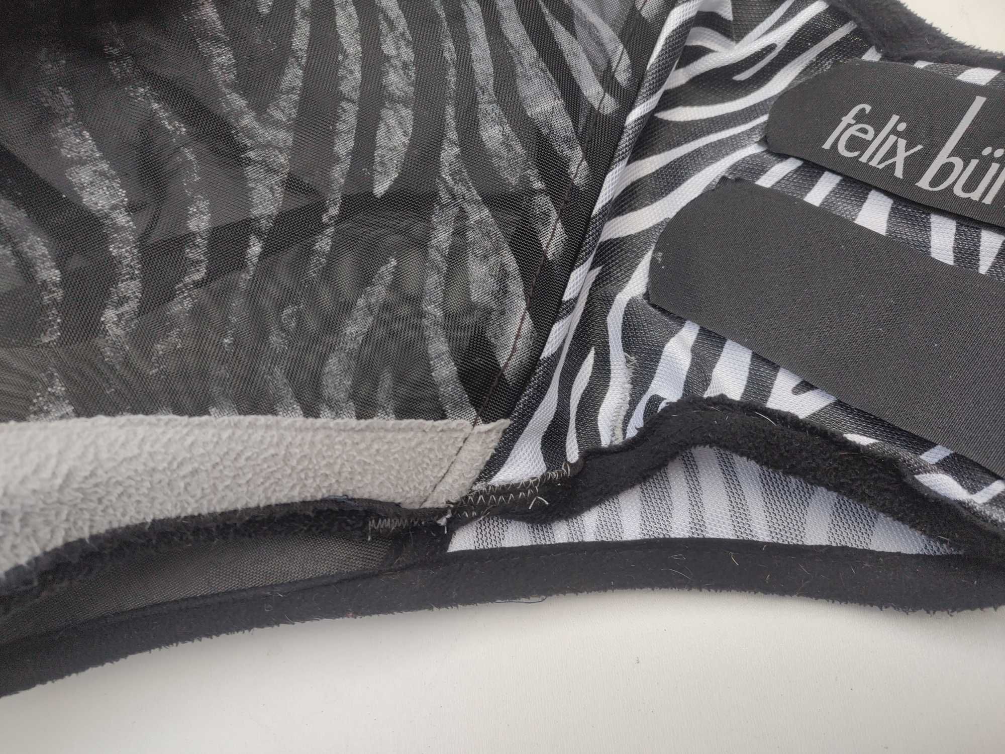Felix Bühler
Maska przeciw owadom Zebra Felix Buhler Xfull
