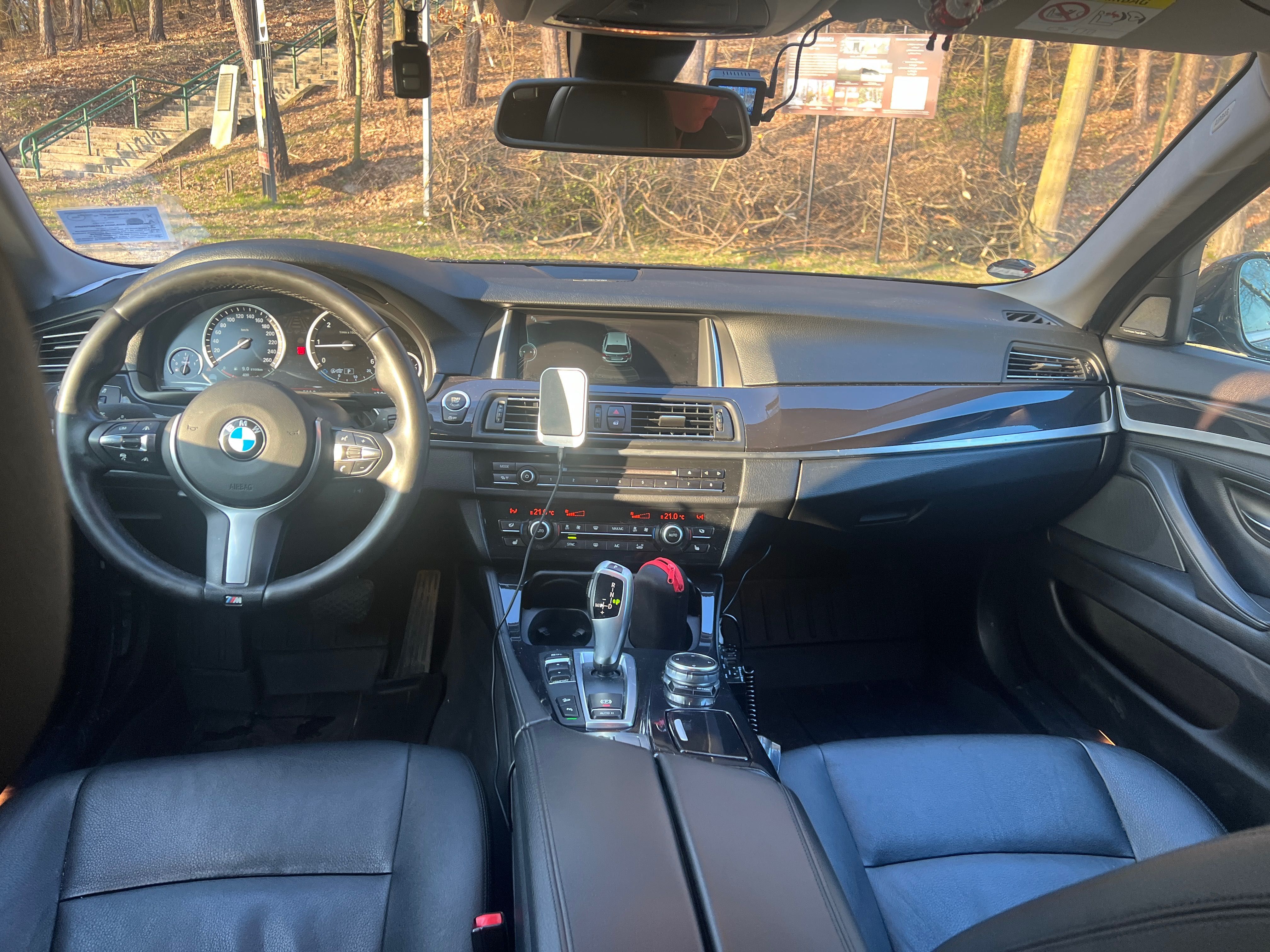 BMW F11 520d xDrive 2014 - bogate wyposażenie, serwisowany