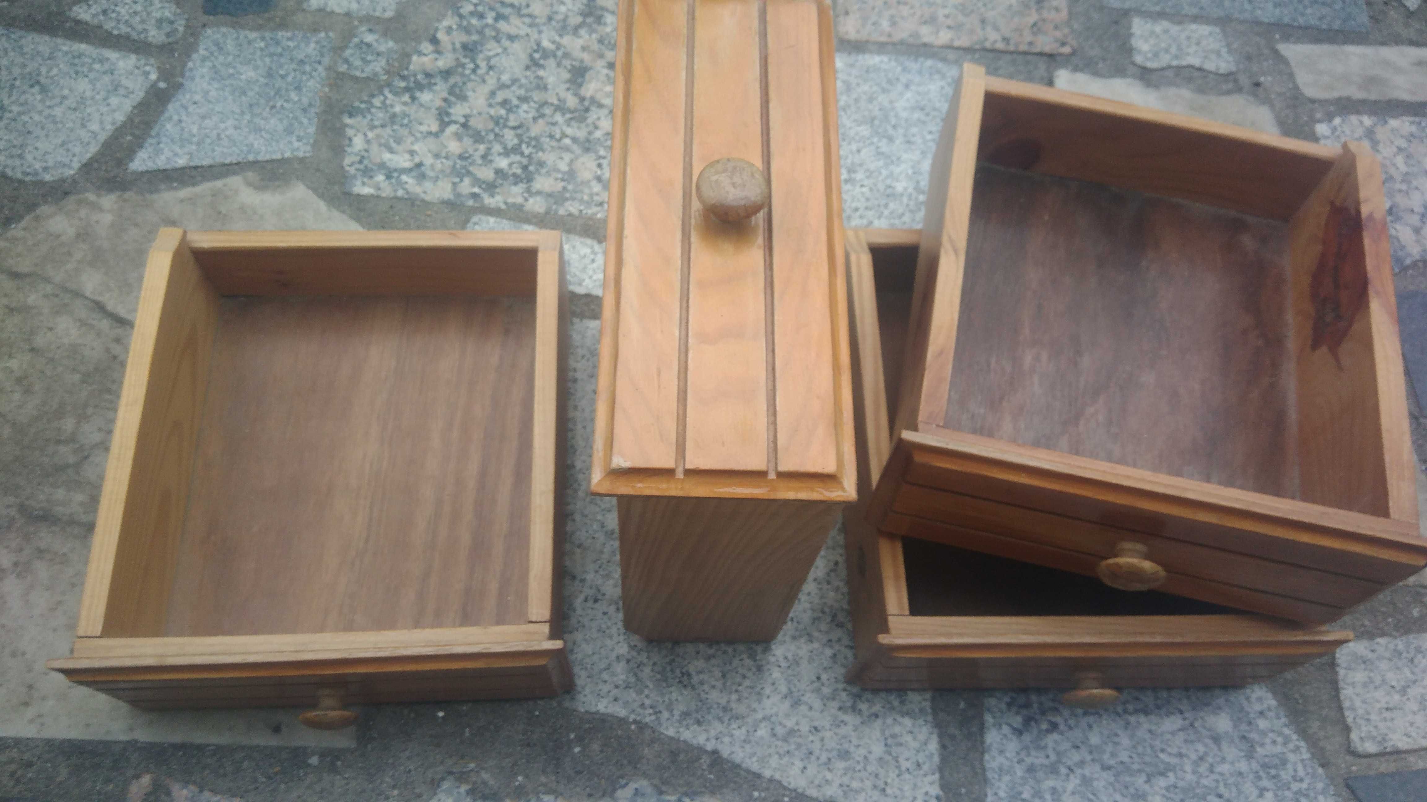 4 gavetas em madeira - Bricolage