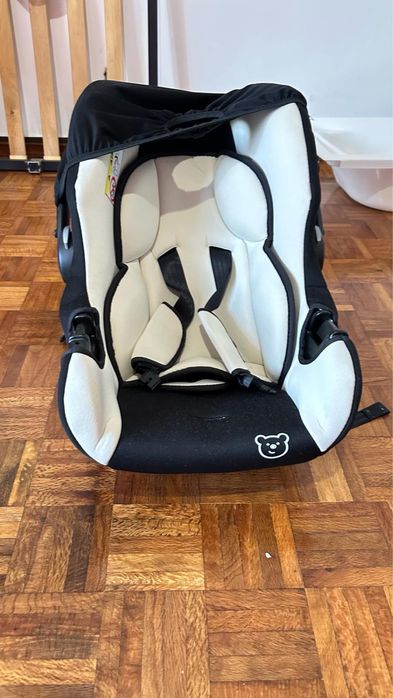 Carrinho de bebe com cadeirinha MOTIVO DA VENDA: MUDANÇA