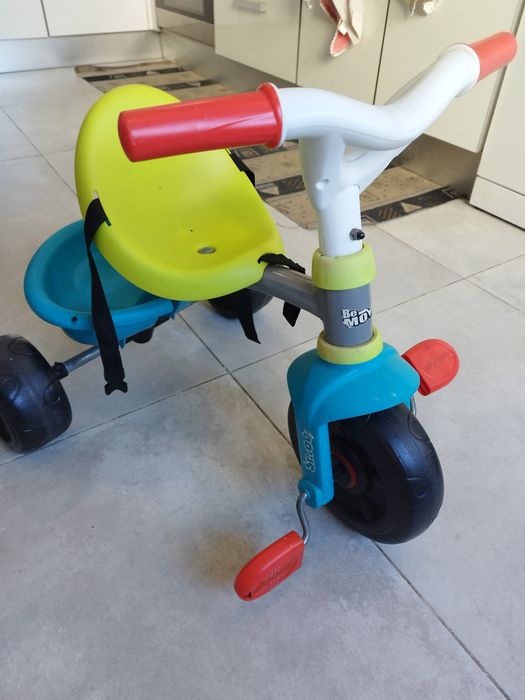 Triciclo criança com pega